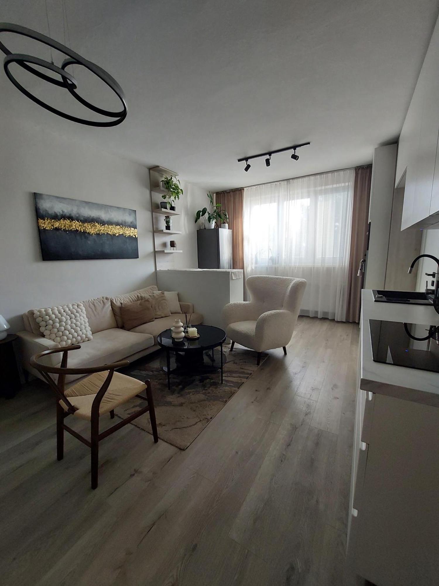 M&M Apartman Trenčín Exteriör bild